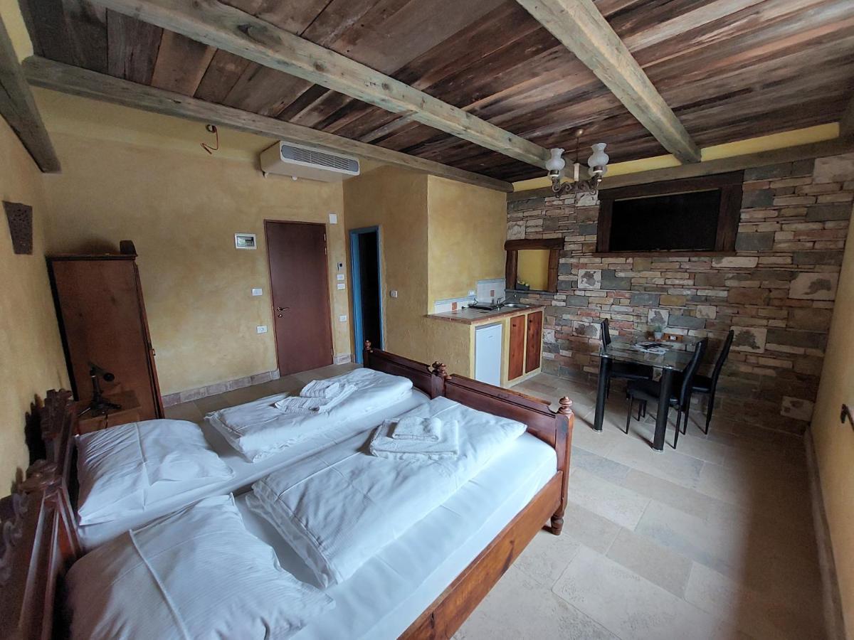Artrock Residence Izola Kültér fotó
