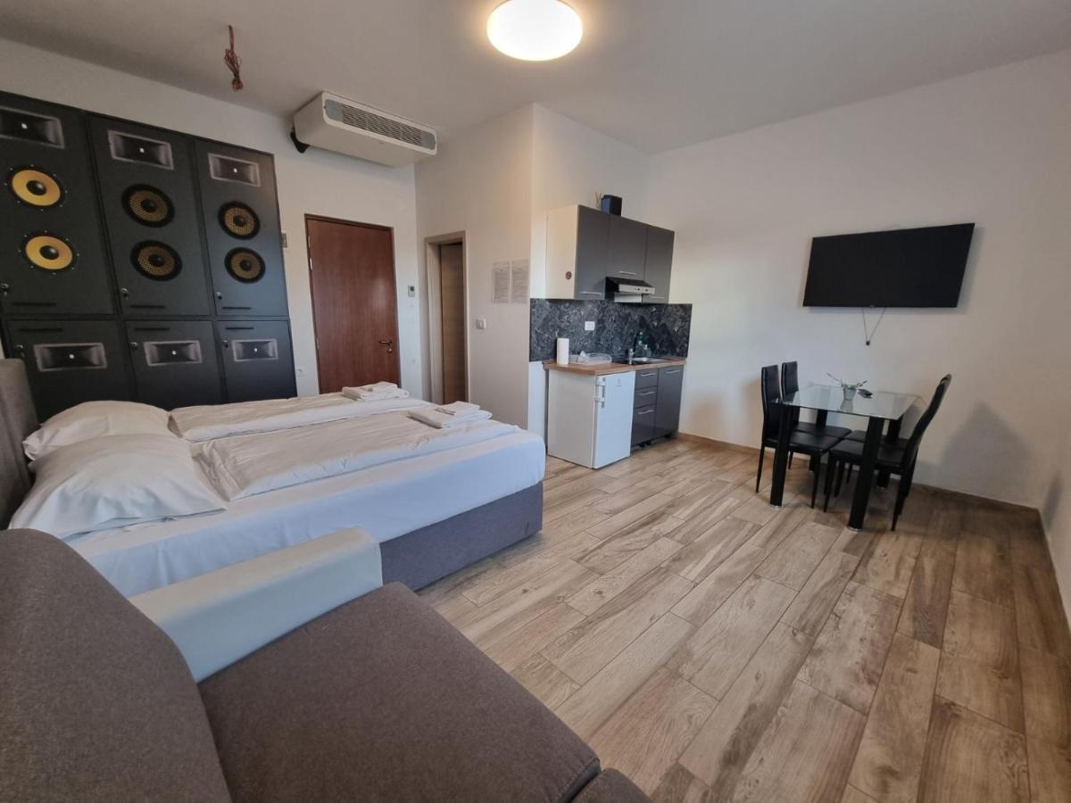 Artrock Residence Izola Kültér fotó